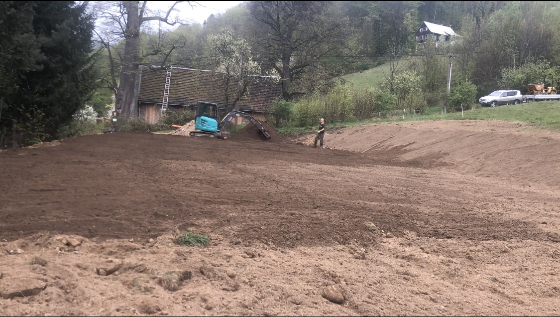 finální vrstva vrcholky bez kamenů